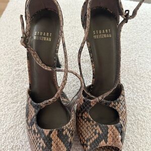 Stuart Weitzman Brown Heels with Snakeskin Print
